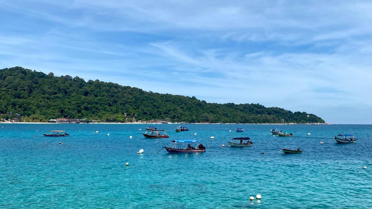 Nazza Homestay Besut With Pool Near Jetty To Perhentian Kampung Raja Bagian luar foto